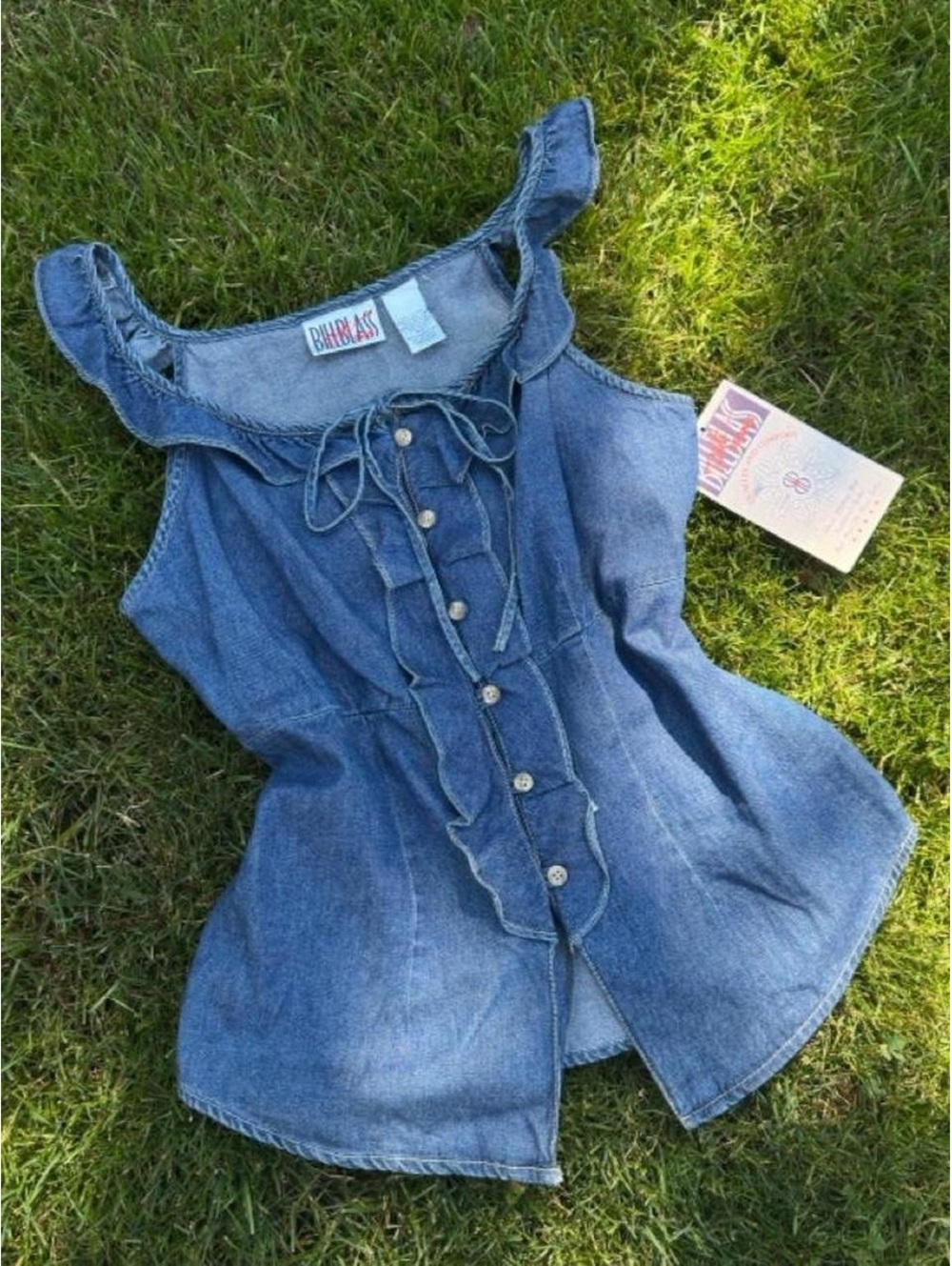 Vintage Bill Blass Denim Ruffle Tie Front Top 💙